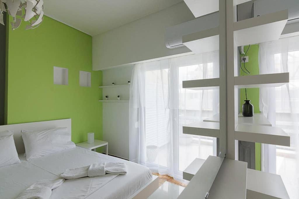 Sunlit 2Br Oasis In Metaxourghio 3Min From Metro Apartment Athens Ngoại thất bức ảnh